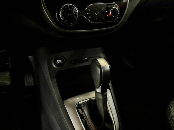 RENAULT CAPTUR 1.6 16V SCE FLEX BOSE X-TRONIC
